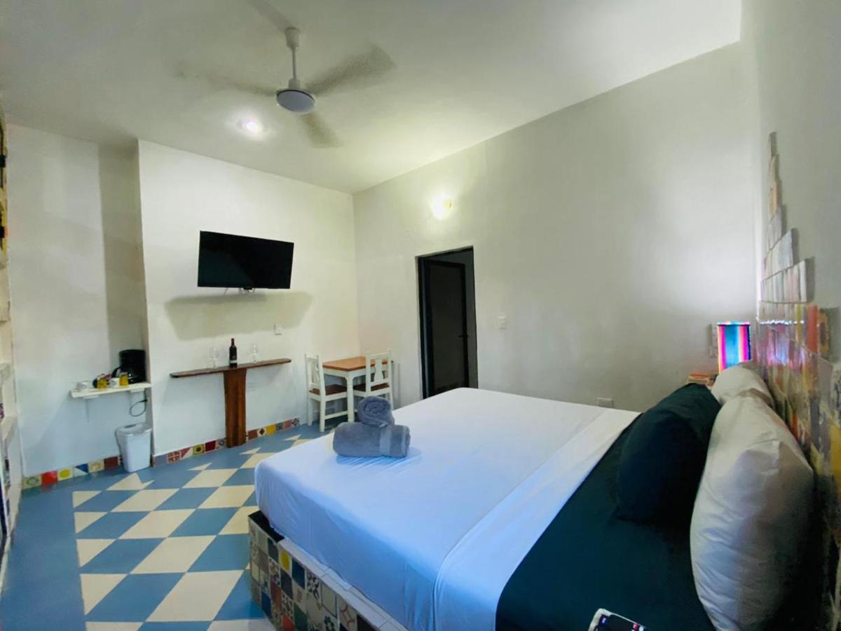 Casa Talavera Hotel Isla Mujeres Exterior photo